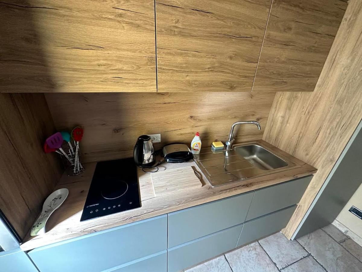 Amos City Center Apartment טיראנה מראה חיצוני תמונה